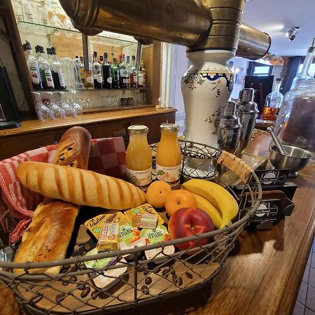 Chambre Independante Au Relais Normand Cormeilles  エクステリア 写真